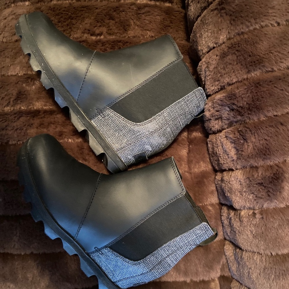 Sorel Kids Girl's Joan of Arctic Wedge II Chelsea